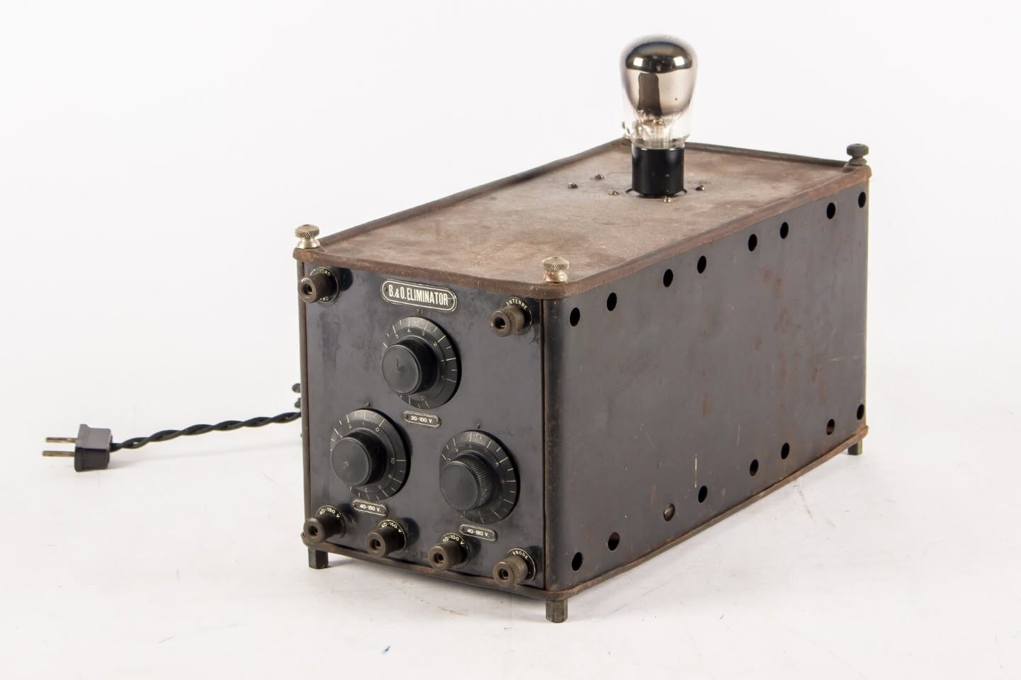 The eliminator - the world’s first plug-in radio, eliminating the need for messy external batteries